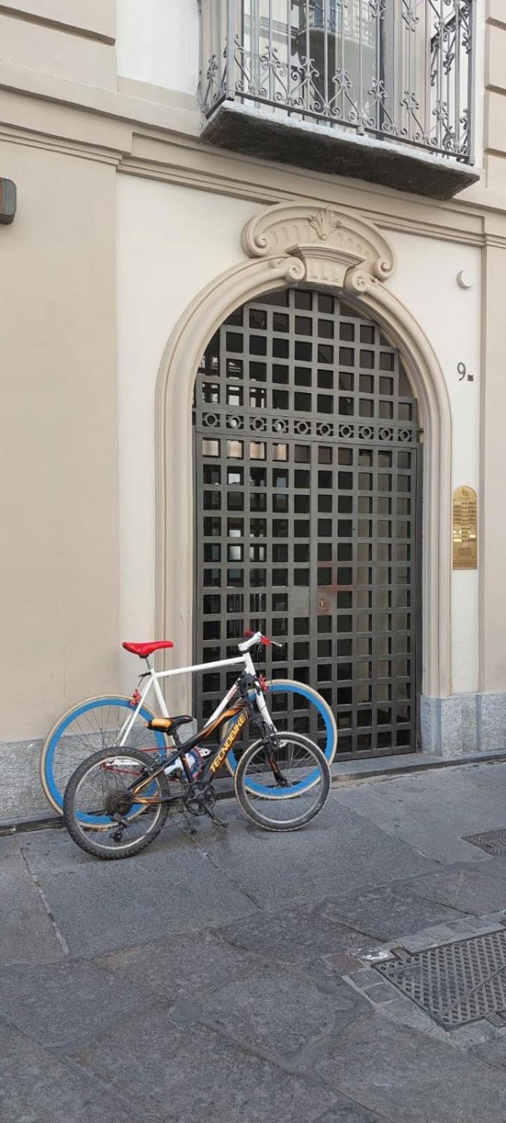Acadamis - Garibaldi 9 Bis - Piazza Castello Apartment Торино Екстериор снимка